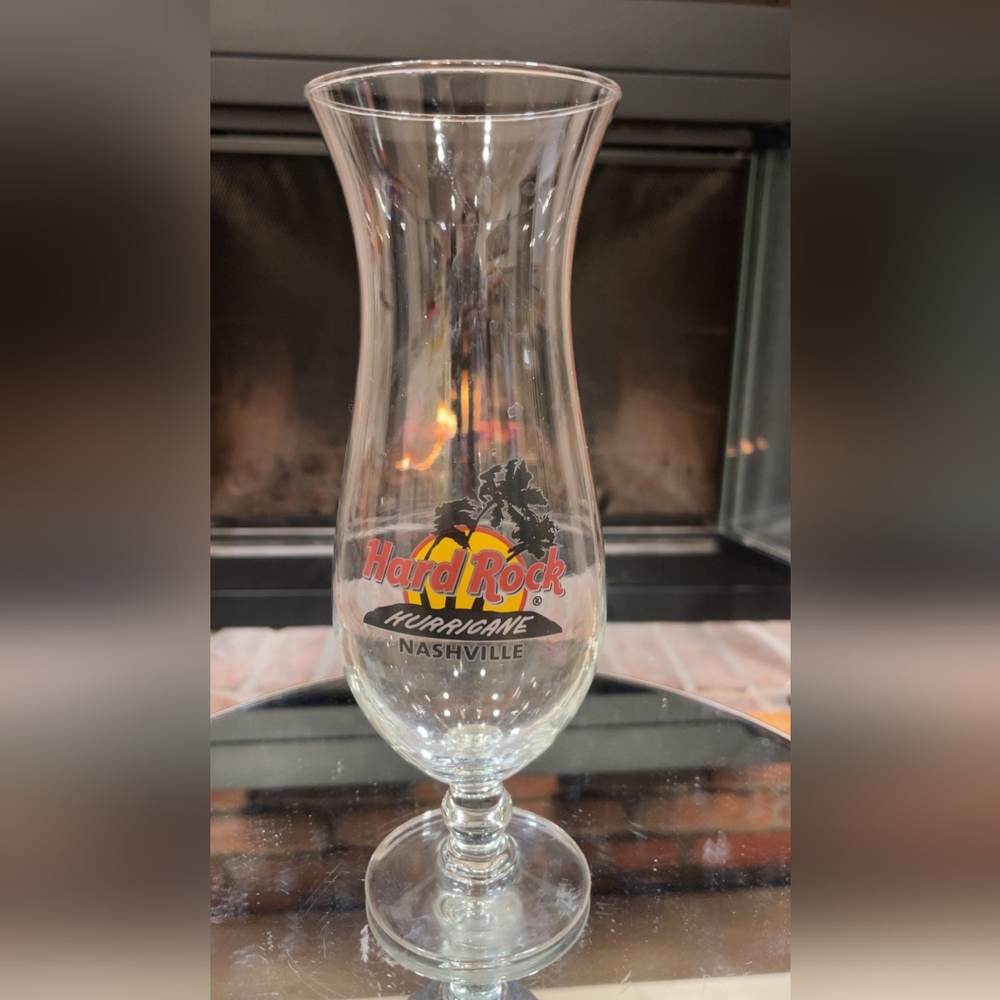 EC - 22 Oz. Hard Rock Cafe - Nashville Hurricane Glass